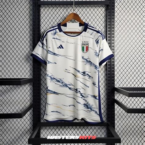 Maillots de l'Italie .